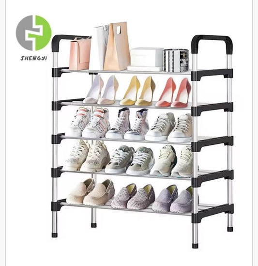 Scarpiera a 5 ripiani, perfetta per tenere in ordine le tue scarpe. Ha una struttura in metallo e ripiani in tessuto resistente.