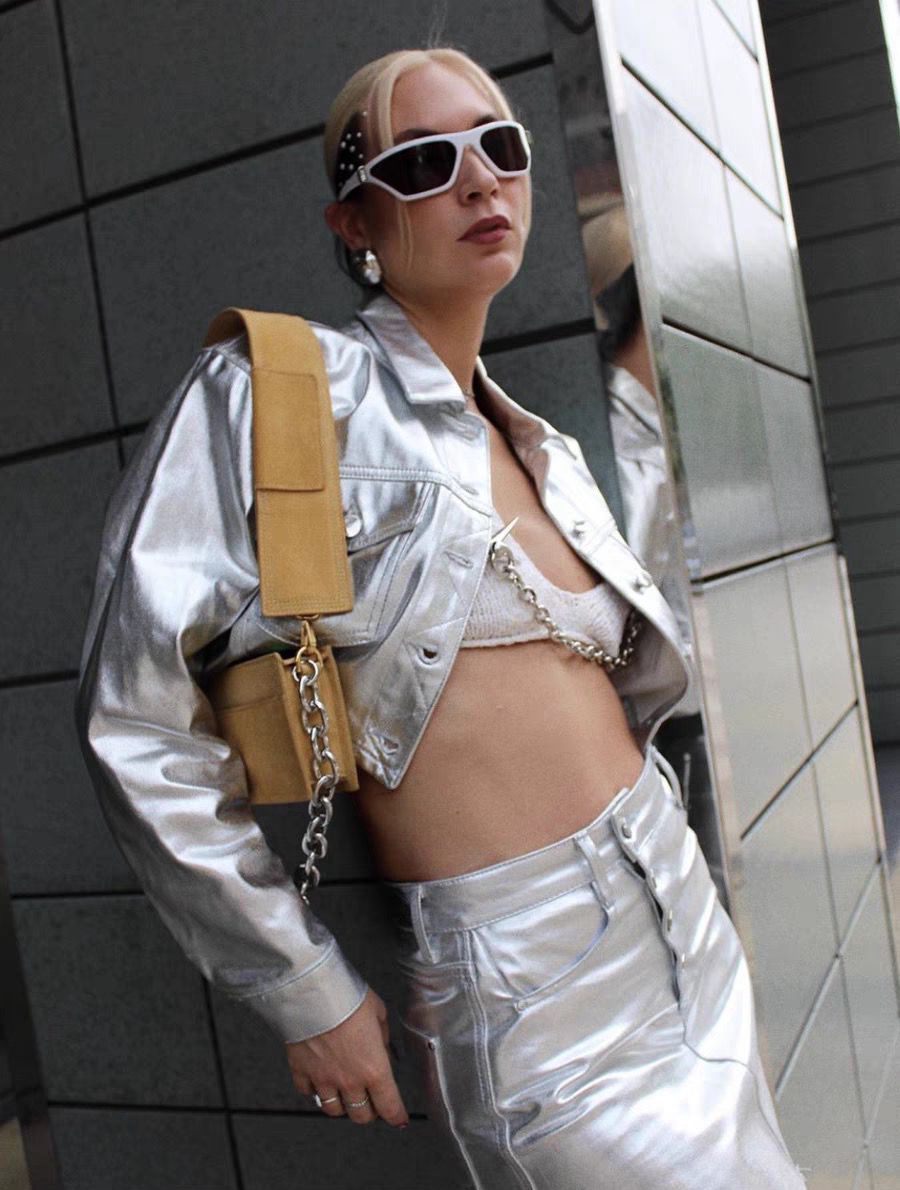 Giacca stile trucker effetto metallizzato