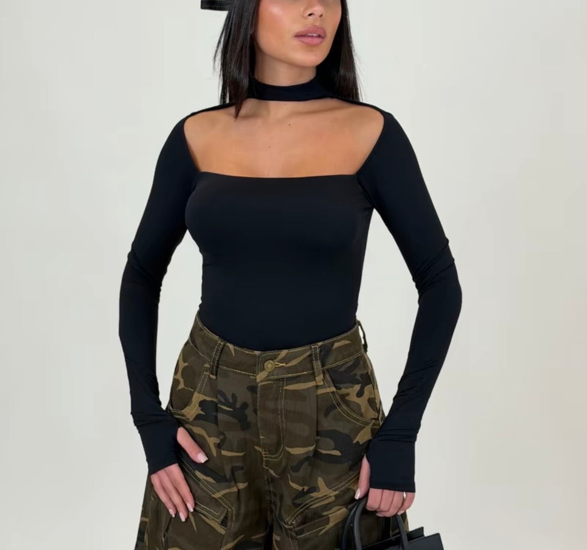 Body collana con manicotti